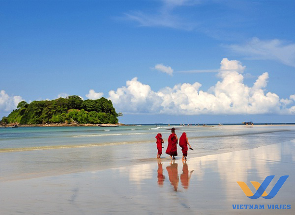 cual es playa de myanmar