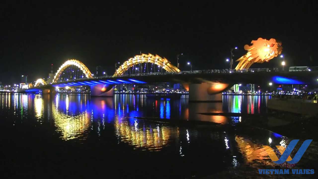 Dragon Bridge em Da Nang