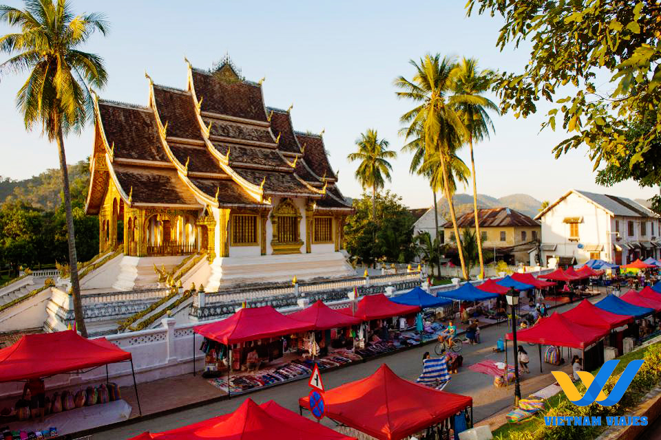 tour por Laos